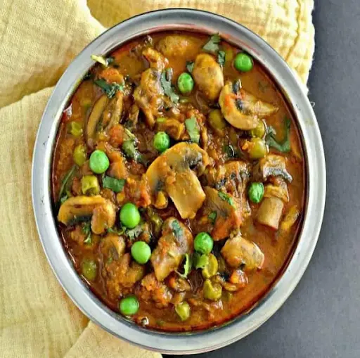 Matar Mushroom Masala