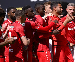 Boegbeeld Antwerp houdt het niet droog na match tegen Union, supporters geven hem groots gebaar