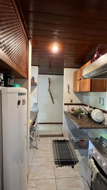 Apartamento com 1 dormitório à venda, 46 m² por R$ 140.000,00 - Olinda - Uberaba/MG