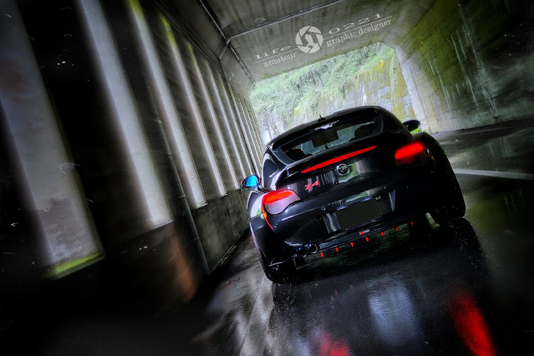Z4 クーペの2022ベストショット・トンネル撮影に関するカスタム事例の投稿画像1枚目