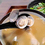 牛肉麵．雞湯(市民總店)