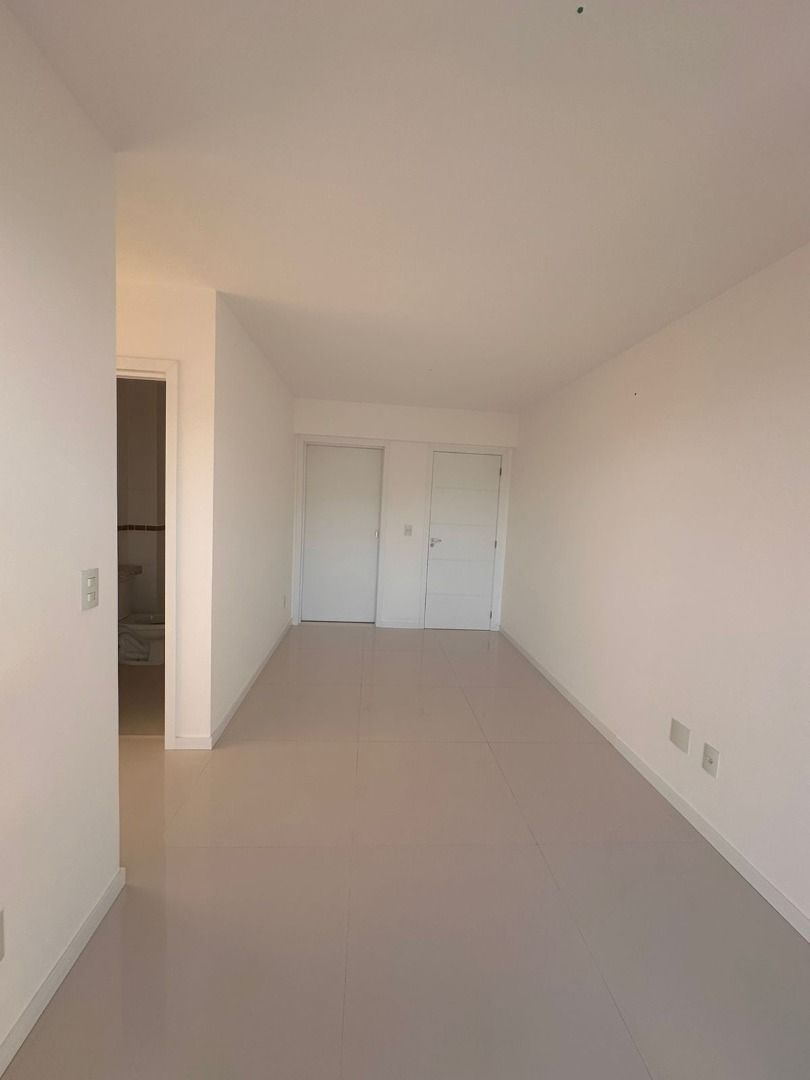 Apartamentos novos Enseada do Suá