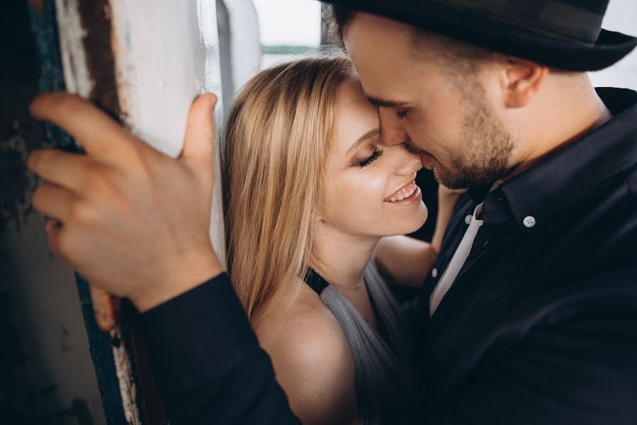 Fotógrafo de casamento Olga Vecherko (brjukva). Foto de 26 de julho 2018