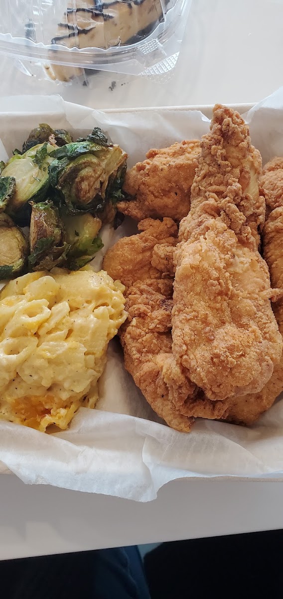 Fried chicken, mac & cheese and brussel sprouts