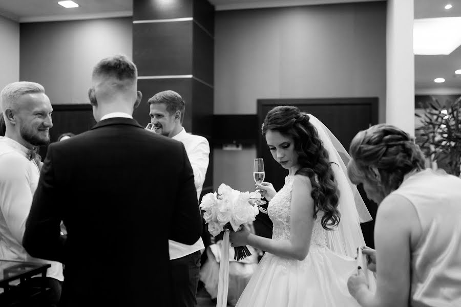 ช่างภาพงานแต่งงาน Sofa Zakharova (sofazaharova) ภาพเมื่อ 14 มกราคม 2021