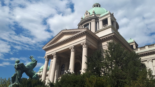 U Skupštini Srbije, novoizabrane sudije osnovnih i prekršajnih sudova položile zakletvu