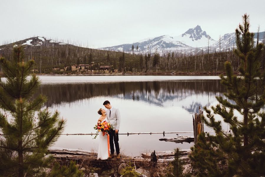 Wedding photographer Ely Roberts (elyroberts). Photo of 25 May 2023