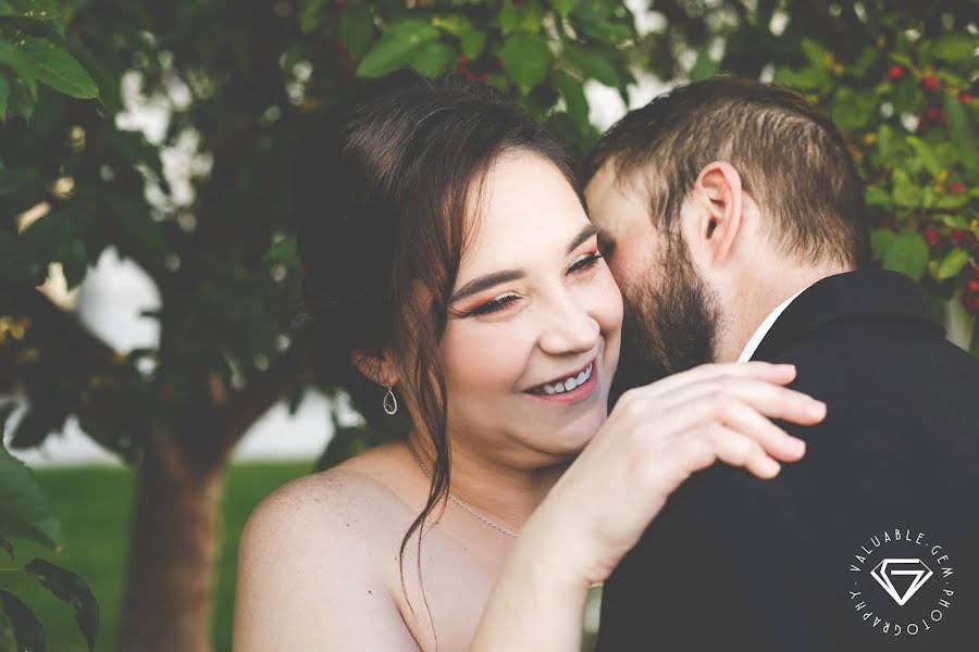 Wedding photographer Amber Braxton (valuablegem). Photo of 8 September 2019