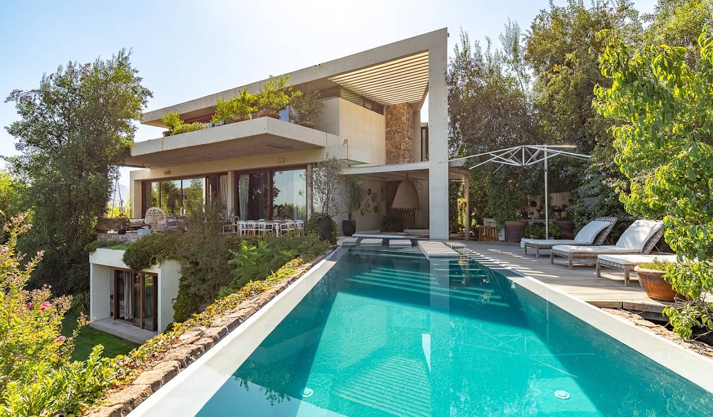 House with garden and terrace Lo Barnechea