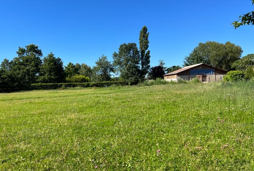  Vente Terrain + Maison - Terrain : 1 310m² - Maison : 140m² à Saint-Didier-d'Aussiat (01340) 