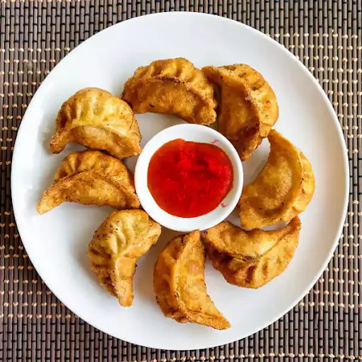 Chicken Fried Momos [6 Pieces]