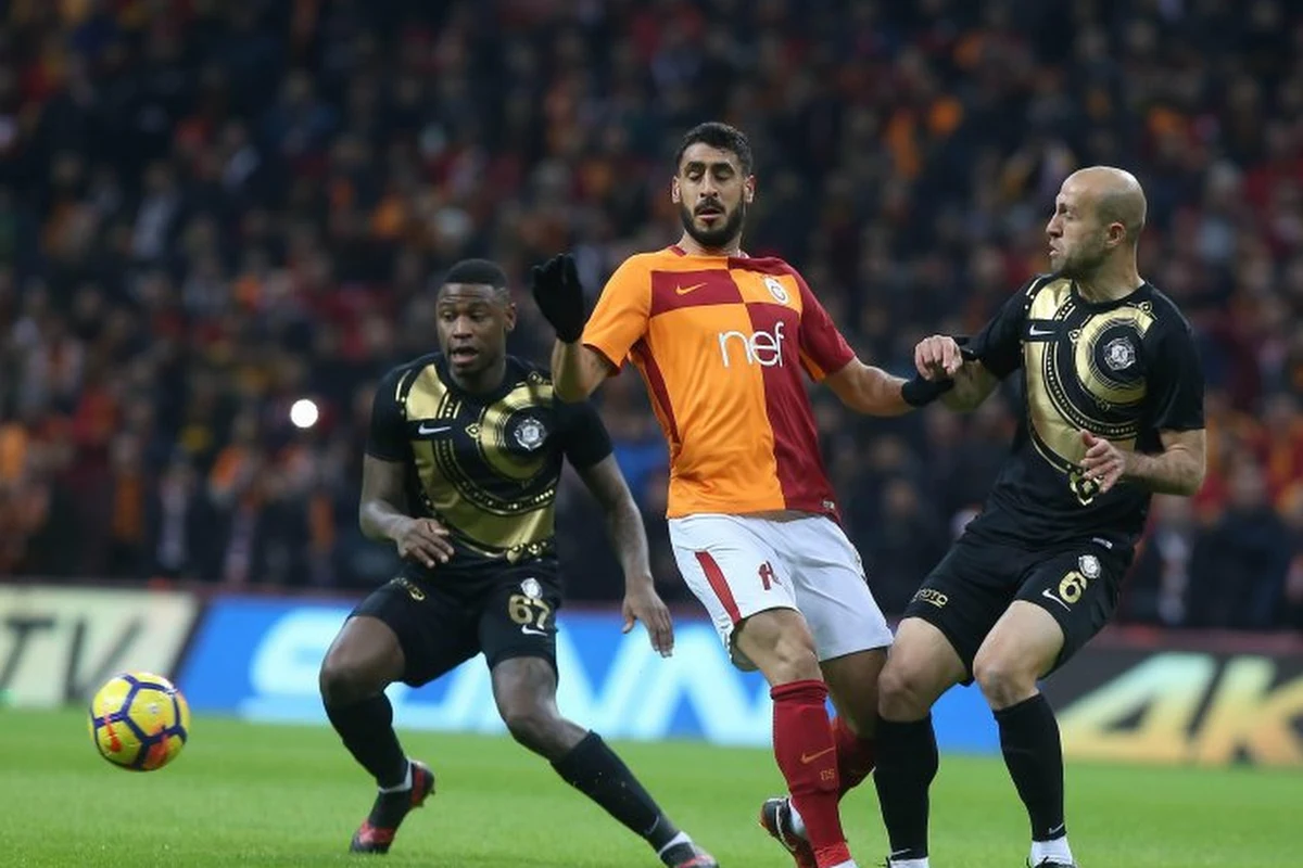 Jonge Belg Lumanza (ex-Standard en ex-Beerschot) maakt indruk in Turkije en wordt al de verbeterde versie van Senegalees international Ndiaye genoemd