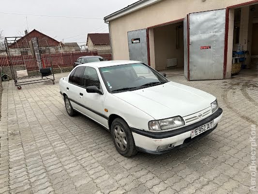 продам авто Nissan Primera Primera (P10) фото 4