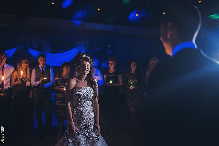 Photographe de mariage Anton Dzobaev (antondzobaev). Photo du 18 novembre 2013