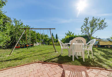 House with pool and terrace 2