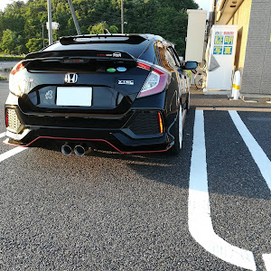 シビック FK7