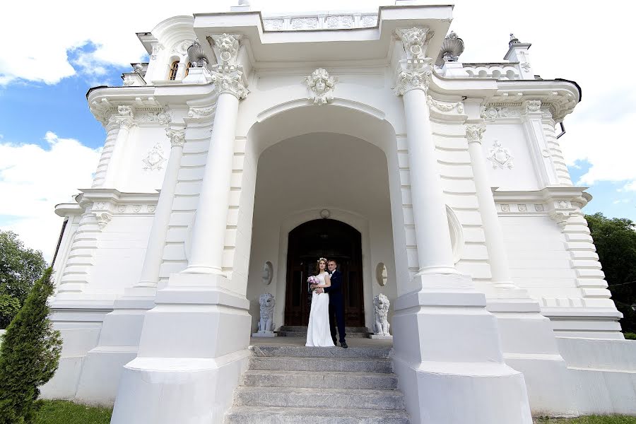 Wedding photographer Tatyana Tenkovskaya (tenkovskaya). Photo of 15 February 2019