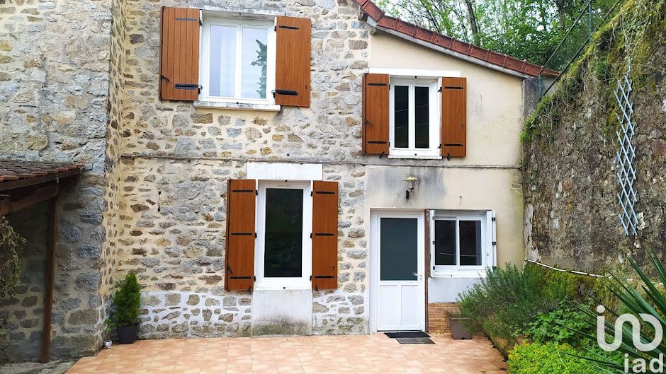 Vente maison 5 pièces 100 m² à Bosmie-l'Aiguille (87110), 145 000 €