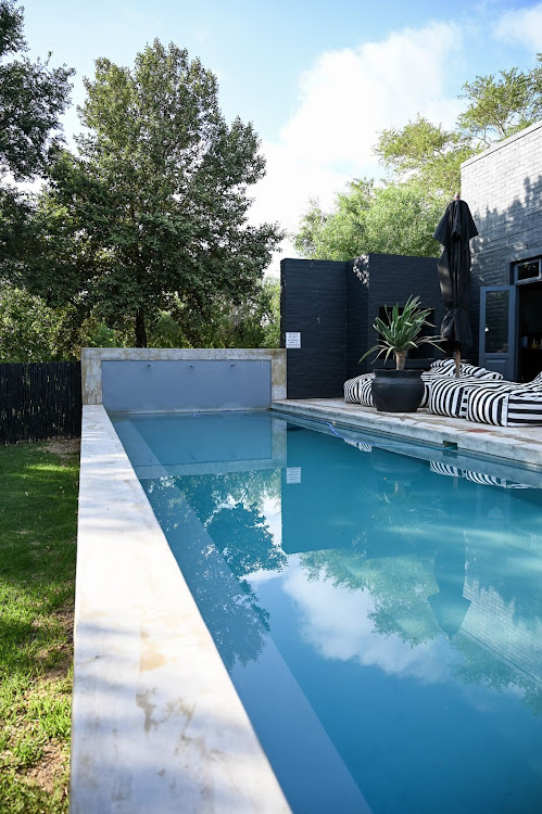 Ruby Rose Country House has a delightful swimming pool.