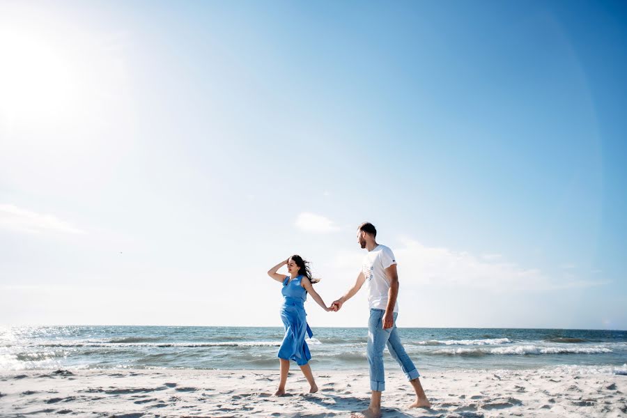 Wedding photographer Yuliya Scherbakova (jshcherbakova). Photo of 16 June 2019