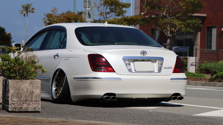 クラウンマジェスタの㊗️300投稿！・記念に🥺・マリーナシティ・和歌山に関するカスタム事例の投稿画像2枚目