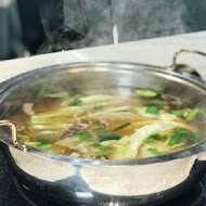 阿裕牛肉涮涮鍋 崑崙店