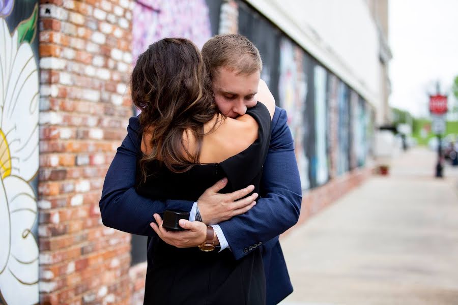 Fotografo di matrimoni Lisa Chamberlain (lisachamberla). Foto del 30 dicembre 2019