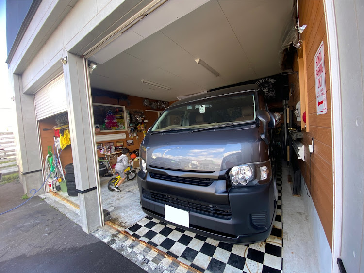 ハイエースバンのSAG104さんが投稿したカスタム事例の投稿画像1枚目
