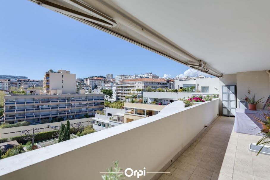 Vente appartement 5 pièces 107 m² à Marseille 8ème (13008), 735 000 €