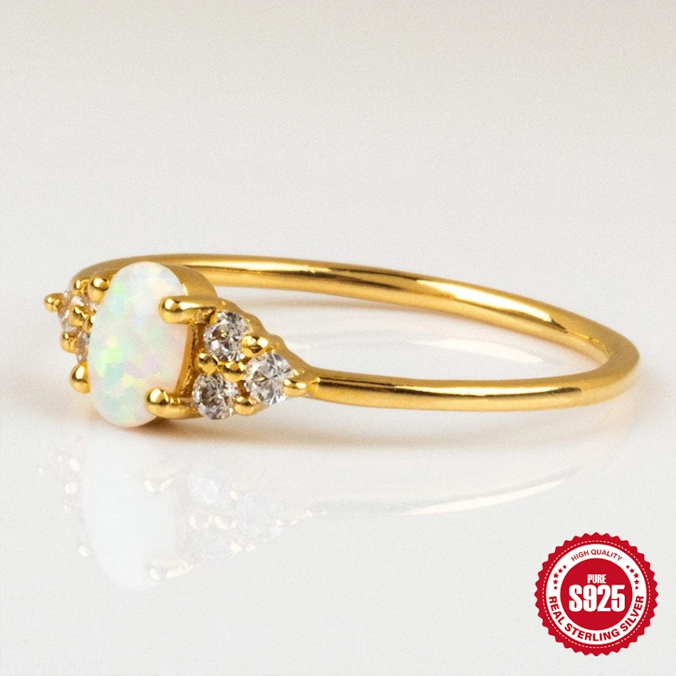 Bague femme tendance en argent sterling S925 avec opale et diamant. Élégance simple pour un usage quotidien, un cadeau intemporel.