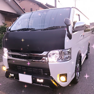 ハイエースバン GDH206V