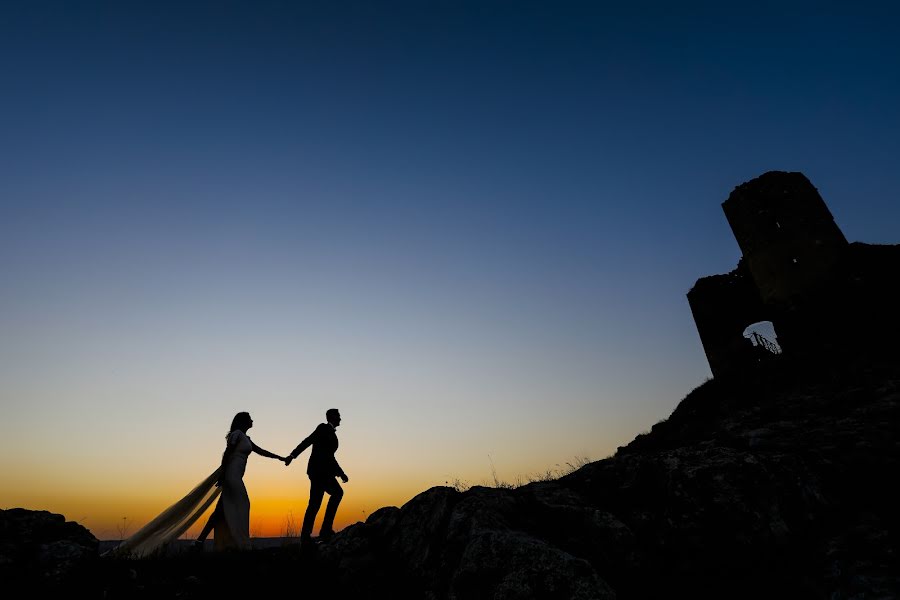 Fotografo di matrimoni Silviu Monor (monor). Foto del 15 novembre 2018