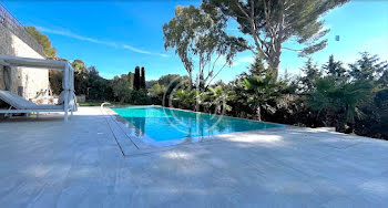 villa à Mougins (06)