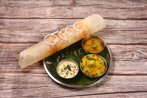 Crispy Cheese Onion Masala Dosa