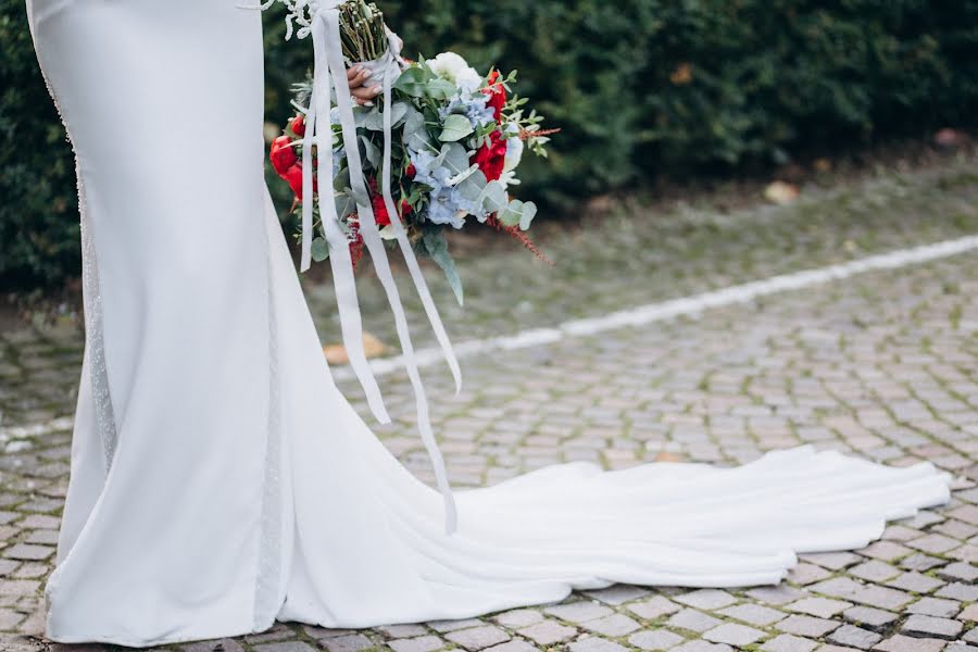 Fotografo di matrimoni Olena Kurshin (kurshinel). Foto del 16 marzo 2021