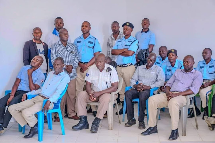 Members of Kisumu city inspectorate division during a meeting with the city manager Abala Wanga.