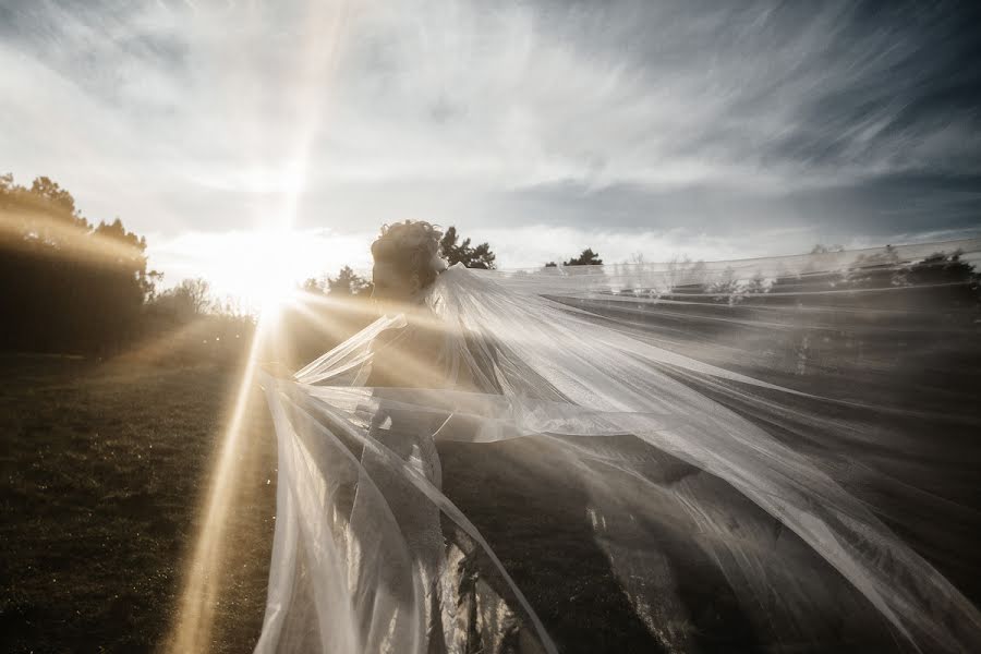 Wedding photographer Dmitriy Demskoy (kurnyavko). Photo of 28 December 2015