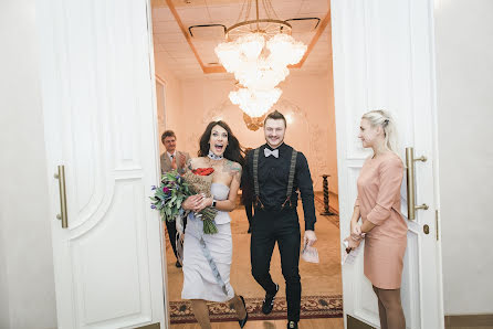 Свадебный фотограф Аля Малиновареневая (alyaalloha). Фотография от 6 августа 2018