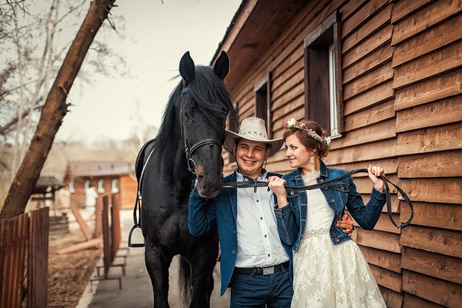 婚礼摄影师Olga Dubrovina（fotofelis）。2014 9月19日的照片