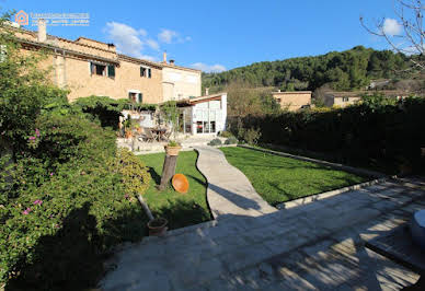 Villa with pool and terrace 2