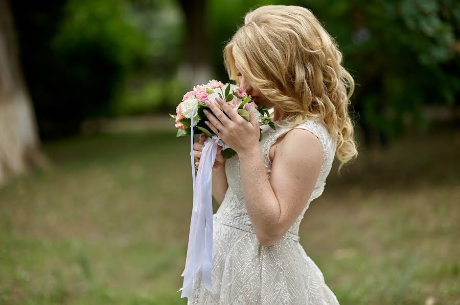 Wedding photographer Aleksey Kazachkov (fotilaru). Photo of 12 August 2019