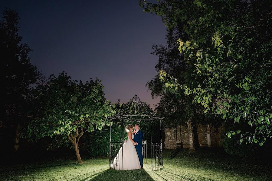 Fotógrafo de casamento Murray Clarke (murrayclarkeph). Foto de 1 de julho 2019