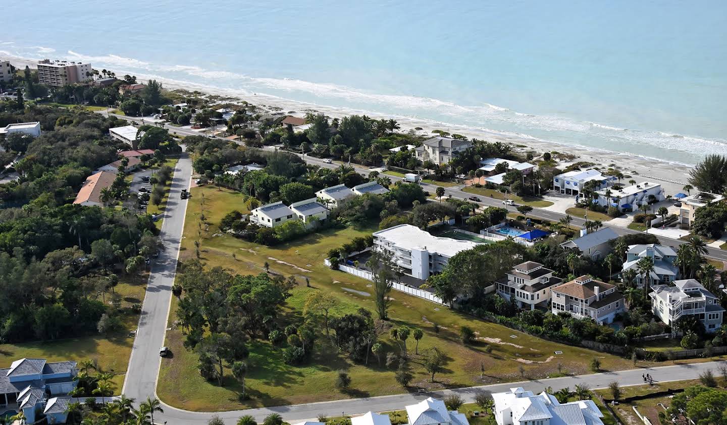 Land Longboat Key