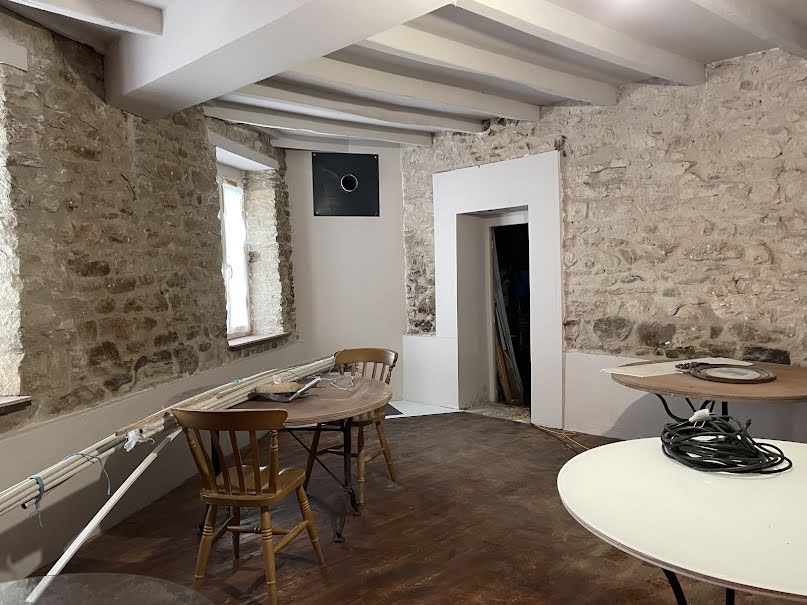 Location  locaux professionnels 3 pièces 160 m² à Faux-la-Montagne (23340), 1 000 €