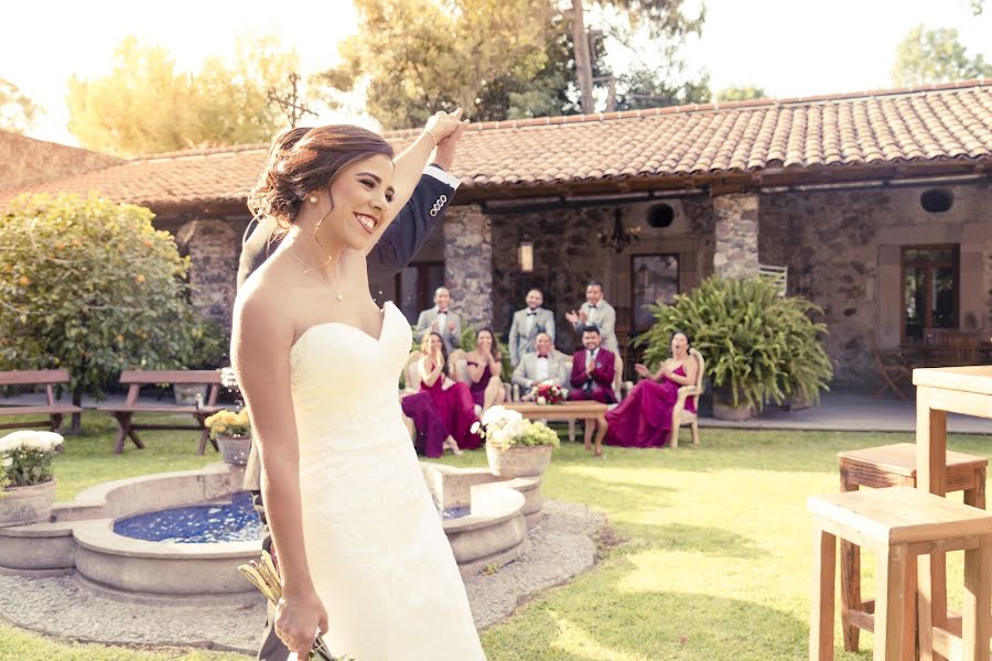 Düğün fotoğrafçısı Charly Alvarez (carlosalvarez). 24 Mayıs 2019 fotoları
