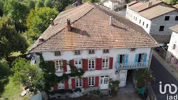 maison à Saint-Bonnet-le-Chastel (63)