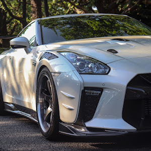 NISSAN GT-R R35