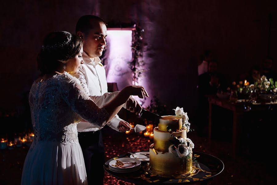 ช่างภาพงานแต่งงาน Lyubov Chulyaeva (luba) ภาพเมื่อ 18 เมษายน 2017