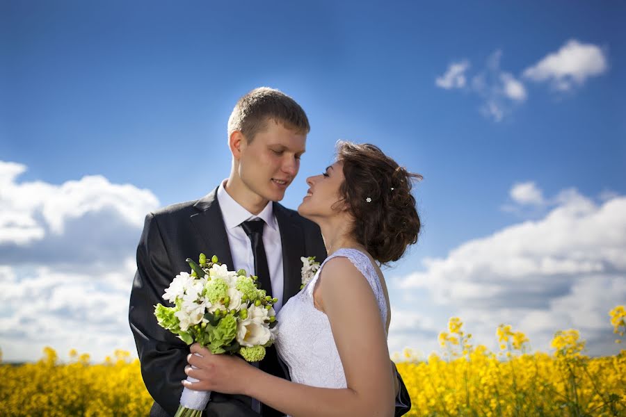 Wedding photographer Oleg Karakulya (ongel). Photo of 9 July 2015