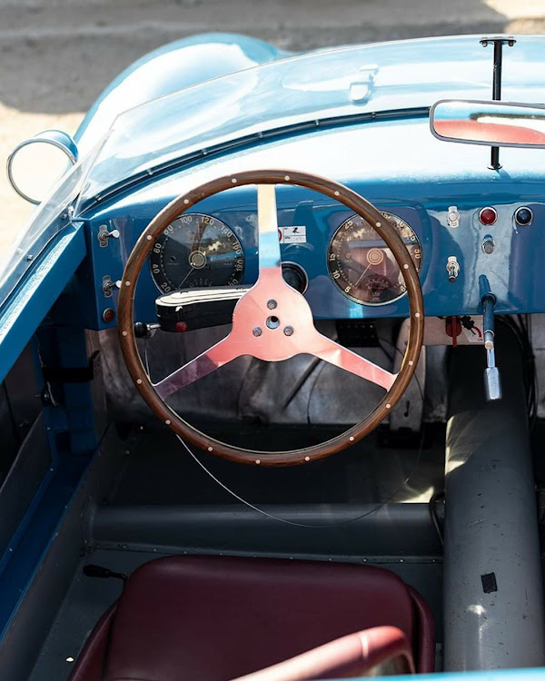 G4のFerrari330P4・DB Barquette Le Mans・PICASSOに関するカスタム事例の投稿画像6枚目
